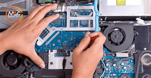 Sửa MacBook, thay pin lấy ngay bảo hành 12 tháng tại MacBookCare 1 sua macbook thay pin lay ngay bao hanh 12 thang tai macbookcare